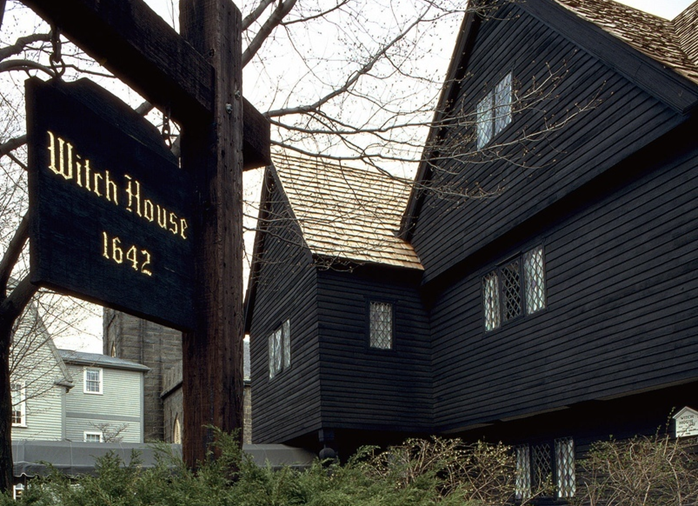 The Witch House, Salem, 1642 - каркасник стоит много лет